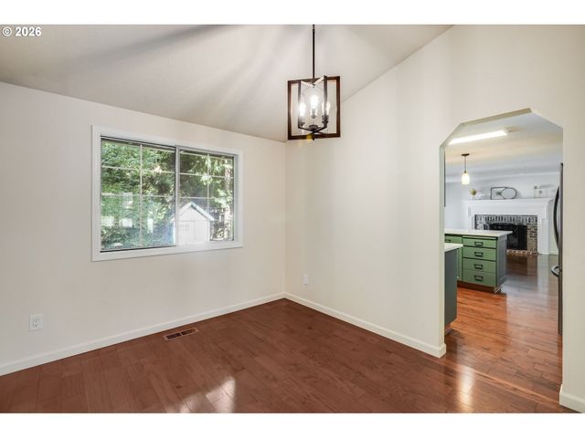 6343 FAILING St, West Linn, OR 97068