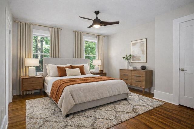 35 Oak Ave 2, Worcester, MA 01605