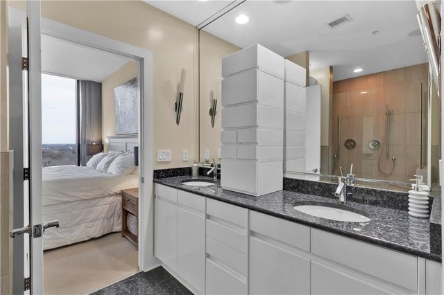 2828 Peachtree Road NW 1402, Atlanta, GA 30305