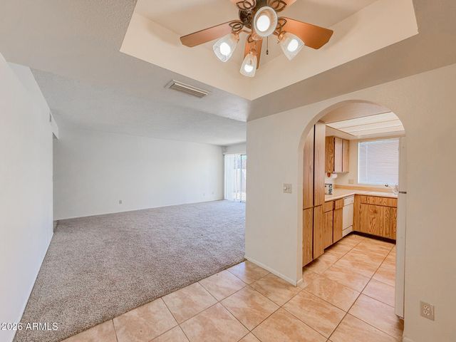 812 W DUKE Drive, Tempe, AZ 85283