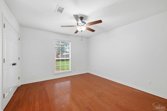 3358 Indian Hills Dr, Pace, FL 32571
