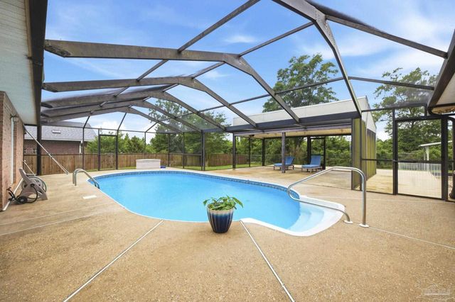 3358 Indian Hills Dr, Pace, FL 32571