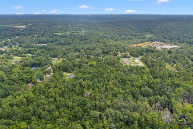 3909 Jeffersonville Road, Macon, GA 31217