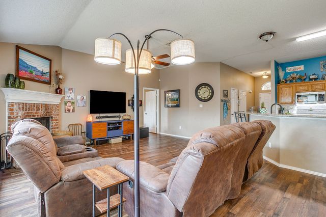9425 Carson Ranch Road, Crowley, TX 76036