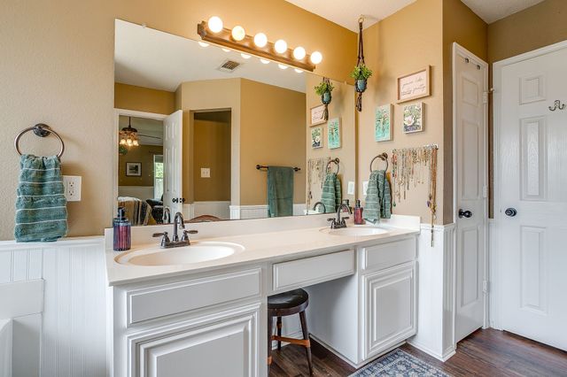 9425 Carson Ranch Road, Crowley, TX 76036