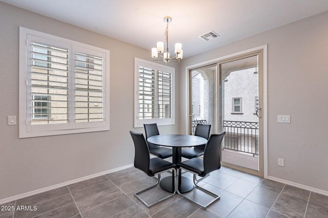 1741 E CHELSEA Lane, Gilbert, AZ 85295