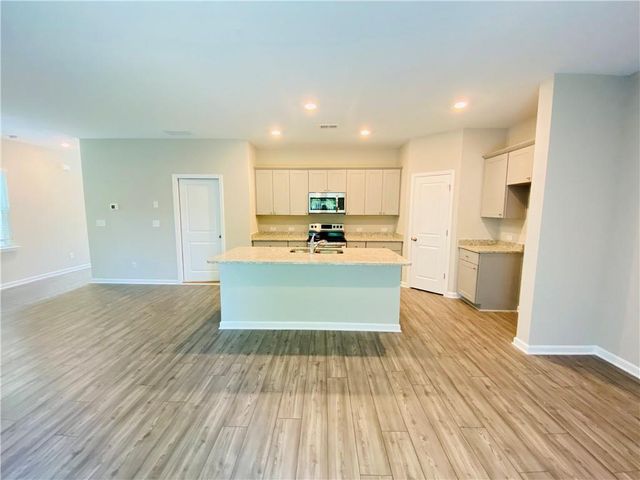 133 Wynn Way, Pendergrass, GA 30567