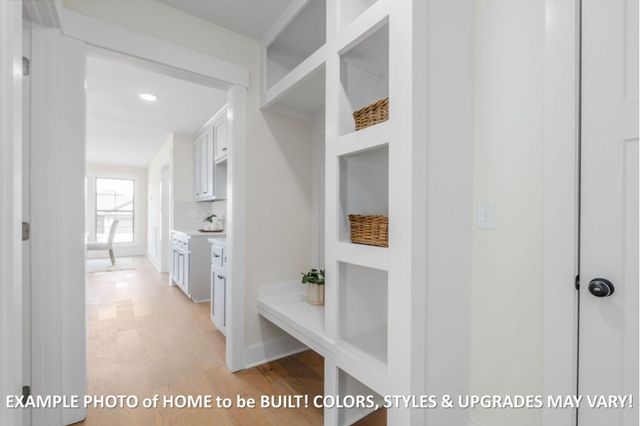 914 Bankside Dr, Clarksville, TN 37043