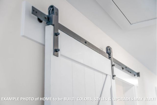 914 Bankside Dr, Clarksville, TN 37043