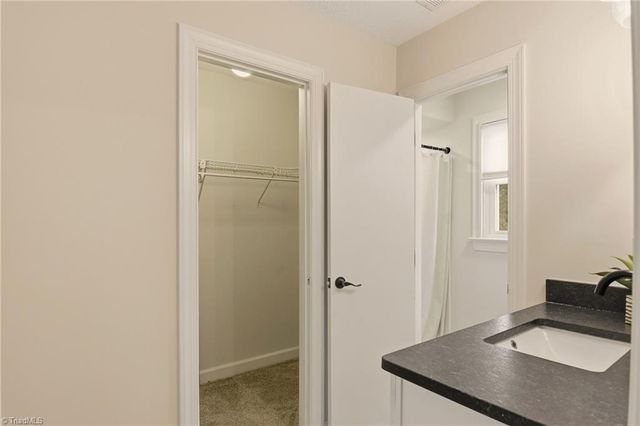 5137 Autumncrest Drive, Greensboro, NC 27407