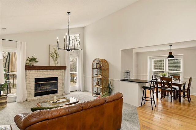 5137 Autumncrest Drive, Greensboro, NC 27407