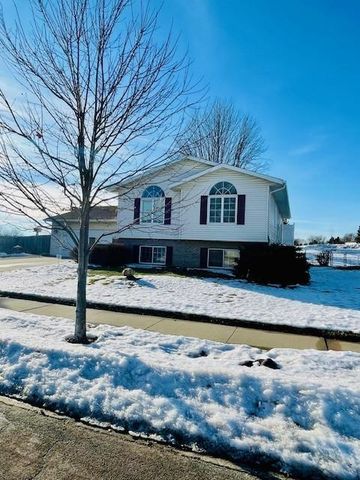 5505 23rd Avenue NW, Rochester, MN 55901