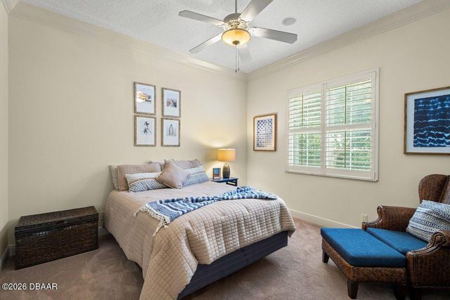 10 Rue Grande Mer E, Palm Coast, FL 32137