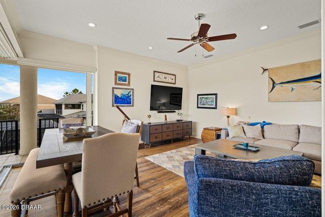 10 Rue Grande Mer E, Palm Coast, FL 32137