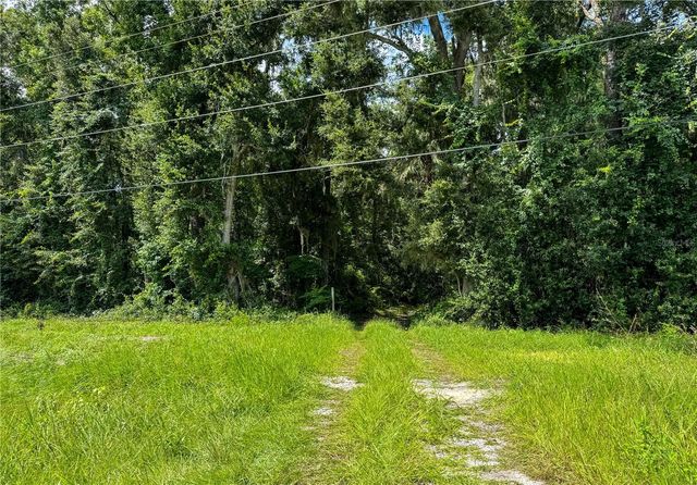 7906 SW COUNTY ROAD 346, Archer, FL 32618