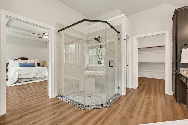 182 Stagecoach Circle, Huntsville, TX 77340