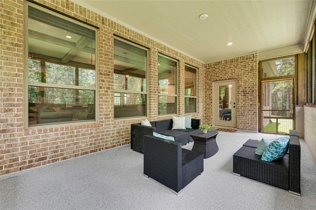 182 Stagecoach Circle, Huntsville, TX 77340