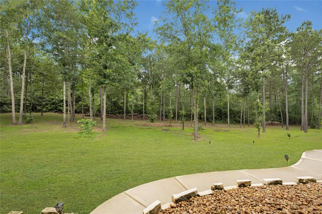 182 Stagecoach Circle, Huntsville, TX 77340