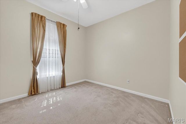 1251 Gardens Circle Drive 2B, Unincorporated, MO 63125