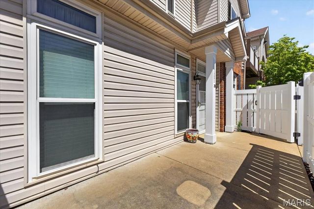 1251 Gardens Circle Drive 2B, Unincorporated, MO 63125