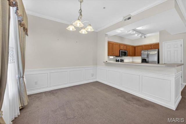 1251 Gardens Circle Drive 2B, Unincorporated, MO 63125