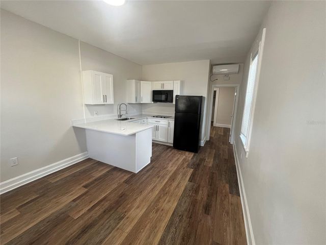 1402 N GARDEN AVENUE, Clearwater, FL 33755