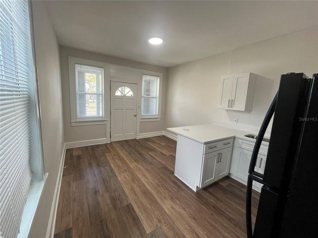 1402 N GARDEN AVENUE, Clearwater, FL 33755