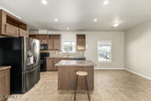 2000 S APACHE Road 79, Buckeye, AZ 85326