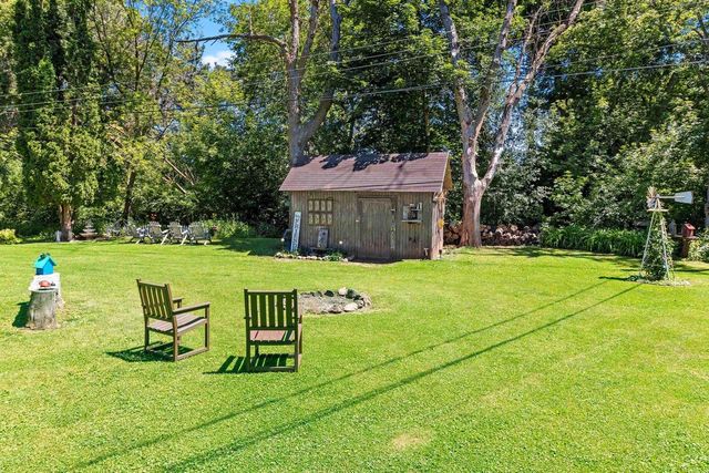 169 W 25TH AVENUE, Oshkosh, WI 54902