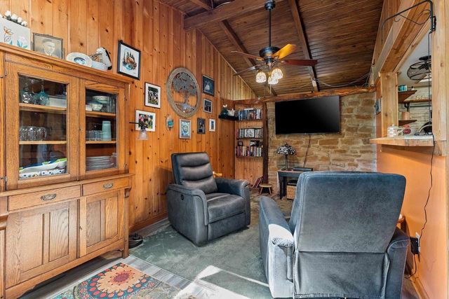 169 W 25TH AVENUE, Oshkosh, WI 54902