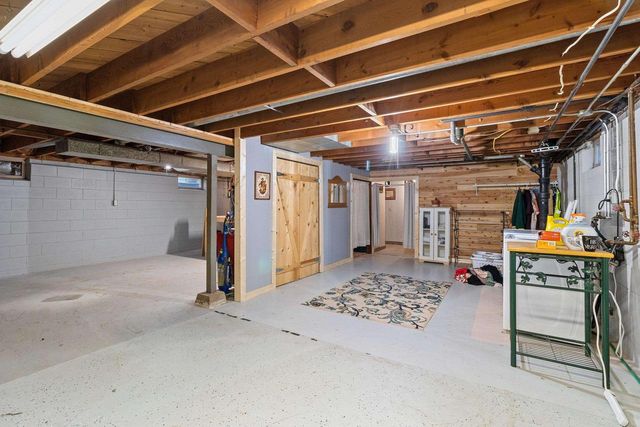169 W 25TH AVENUE, Oshkosh, WI 54902