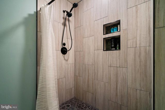 27472 STRAWBERRY HILL RD, Rhoadesville, VA 22542