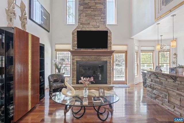 7 BOLLING CIR, Palmyra, VA 22963