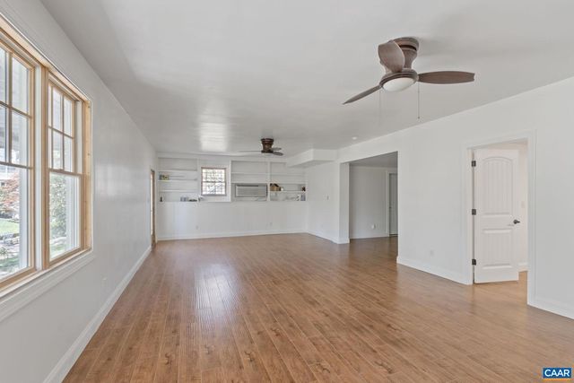 7 BOLLING CIR, Palmyra, VA 22963