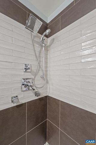 7 BOLLING CIR, Palmyra, VA 22963