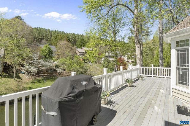 7 BOLLING CIR, Palmyra, VA 22963