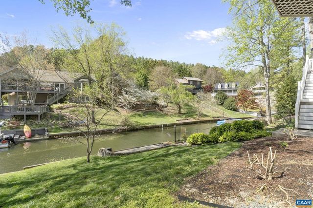 7 BOLLING CIR, Palmyra, VA 22963