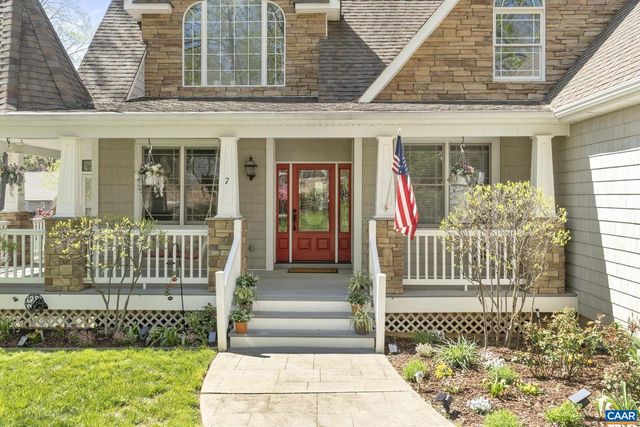 7 BOLLING CIR, Palmyra, VA 22963