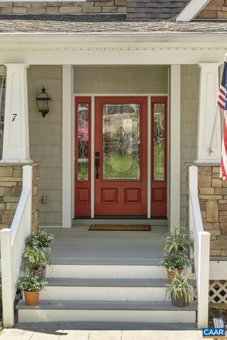 7 BOLLING CIR, Palmyra, VA 22963