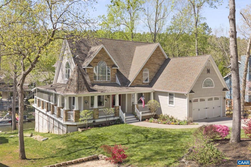 7 BOLLING CIR, Palmyra, VA 22963