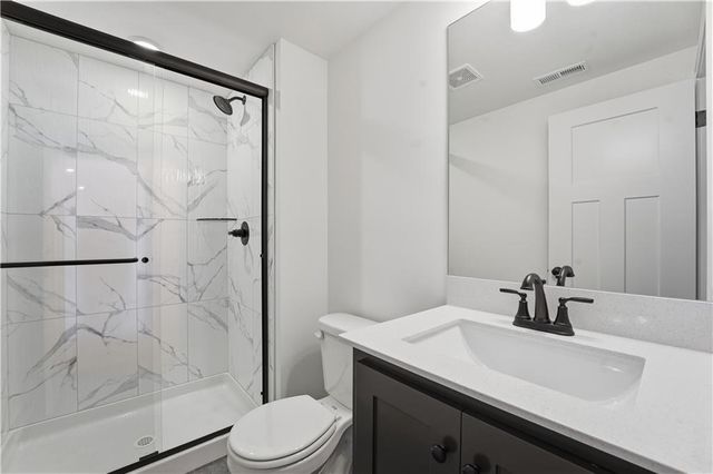 502 7th Street, Smithville, MO 64089