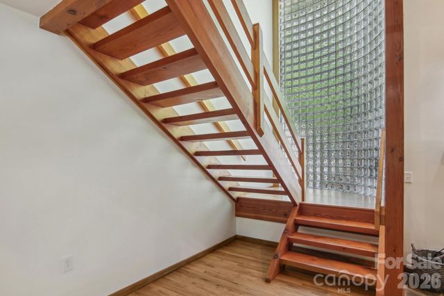 295 Dills Road, Bryson City, NC 28713