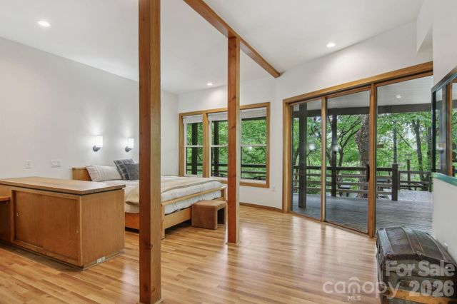 295 Dills Road, Bryson City, NC 28713
