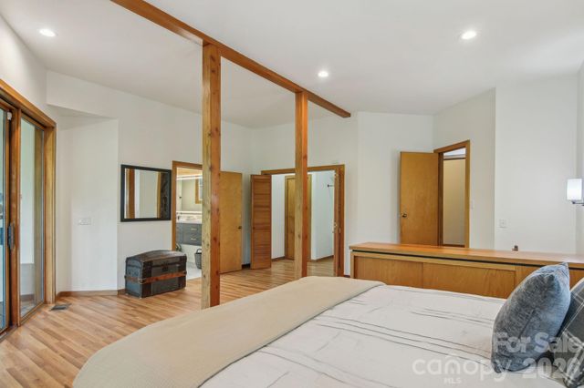 295 Dills Road, Bryson City, NC 28713