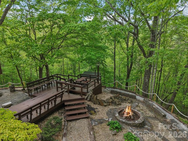 295 Dills Road, Bryson City, NC 28713