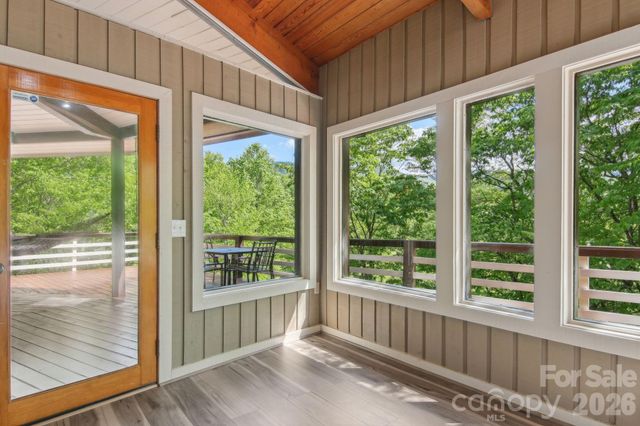 295 Dills Road, Bryson City, NC 28713