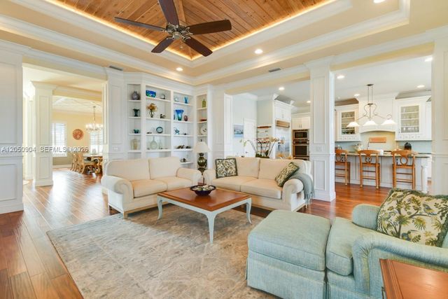 4105 NE Rigels Cove Way, Hutchinson Island, FL 34957