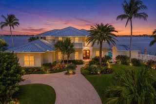4105 NE Rigels Cove Way, Hutchinson Island, FL 34957