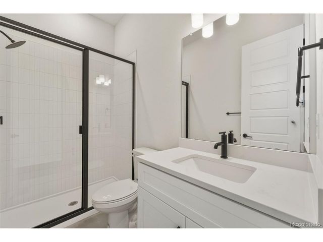 1617 Winter Glow Dr, Windsor, CO 80550