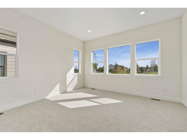 1617 Winter Glow Dr, Windsor, CO 80550